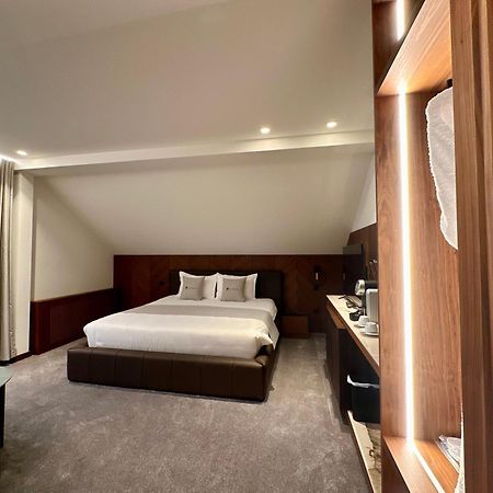 Hotel Restaurant & Spa Les Planets Les Rasses Екстериор снимка